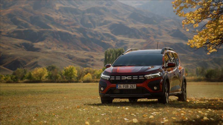 7 kişilik araç arayanlar dikkat! Bu SUV fiyatı bir daha gelmeyebilir! 5